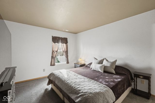 1217 Squirrel Ridge Road, Anderson, IN 46013