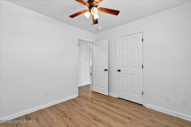 108 Derbyshire Ct, Radcliff, KY 40160