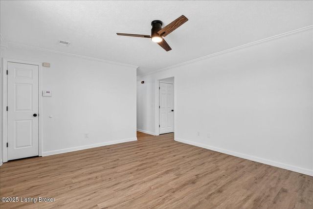 108 Derbyshire Ct, Radcliff, KY 40160