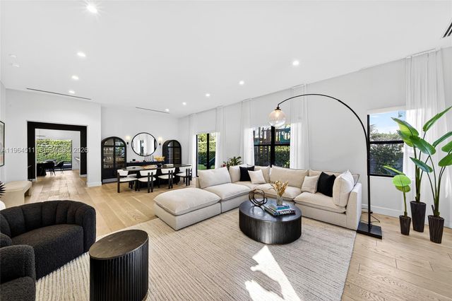 7500 SW 55th Ave, Miami, FL 33143