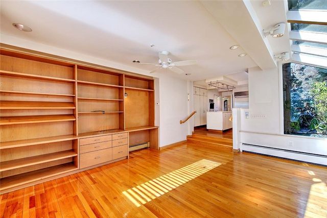 39 Harwich Road, Providence, RI 02906