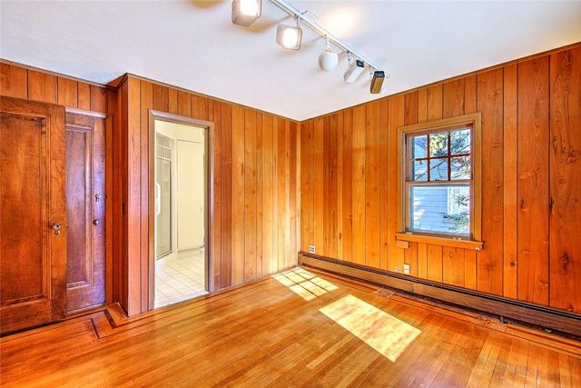 39 Harwich Road, Providence, RI 02906