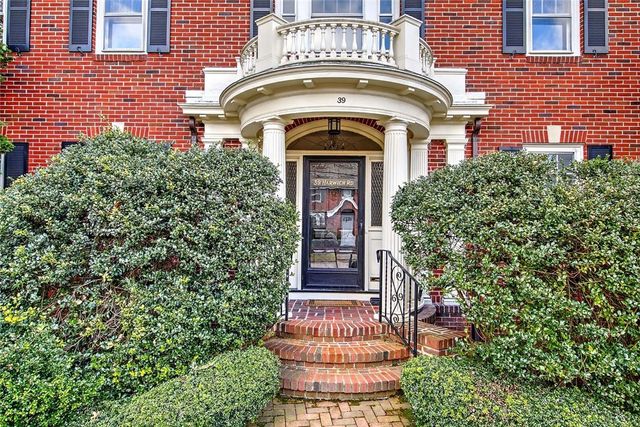 39 Harwich Road, Providence, RI 02906