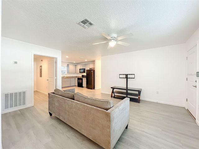 2305 S WESTMORELAND DRIVE, Orlando, FL 32805