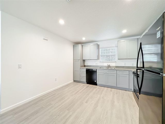 2305 S WESTMORELAND DRIVE, Orlando, FL 32805