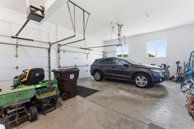 14755 98th Avenue, Dyer, IN 46311