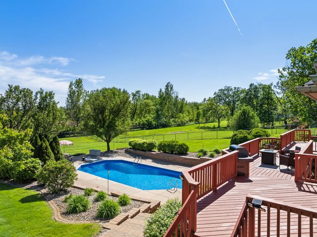 14755 98th Avenue, Dyer, IN 46311