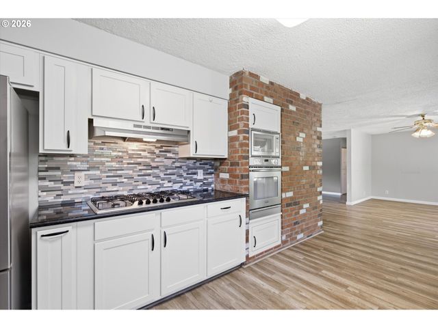 1535 Ne 128TH Ave, Portland, OR 97230