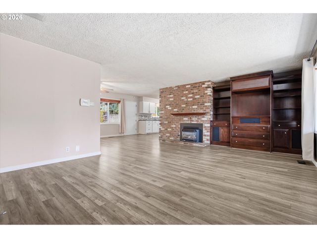 1535 Ne 128TH Ave, Portland, OR 97230