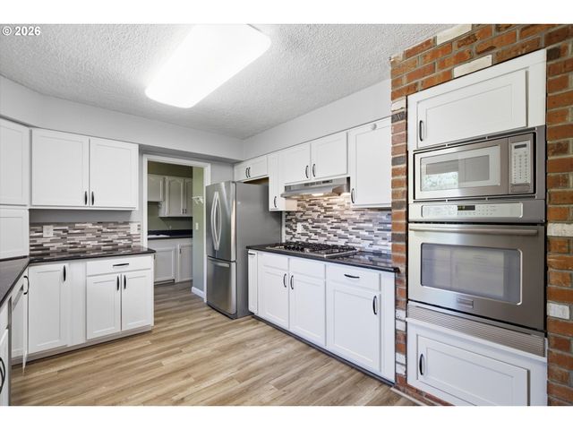 1535 Ne 128TH Ave, Portland, OR 97230