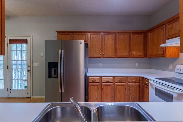1313 Lady Ct, Nashville, TN 37214