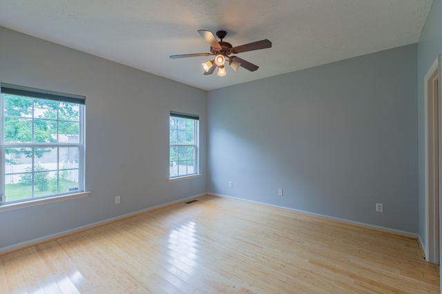 1313 Lady Ct, Nashville, TN 37214