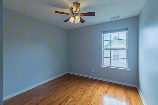 1313 Lady Ct, Nashville, TN 37214