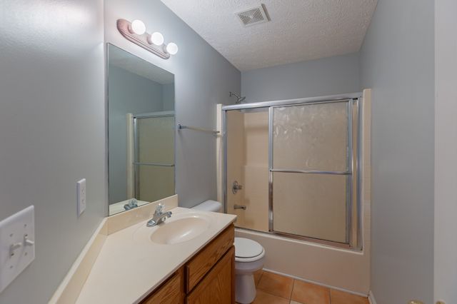 1313 Lady Ct, Nashville, TN 37214