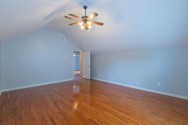 1313 Lady Ct, Nashville, TN 37214