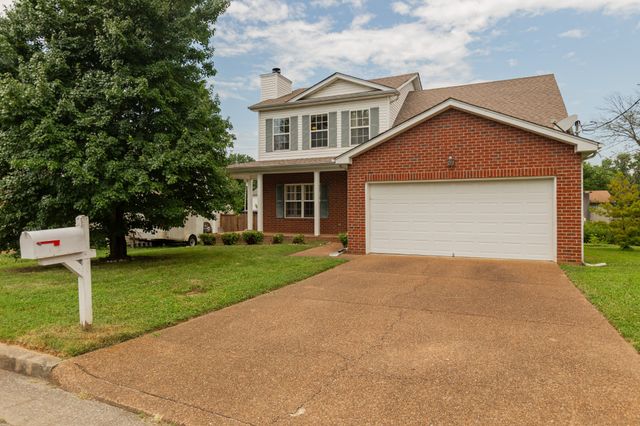 1313 Lady Ct, Nashville, TN 37214
