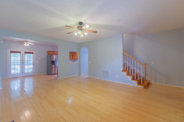 1313 Lady Ct, Nashville, TN 37214