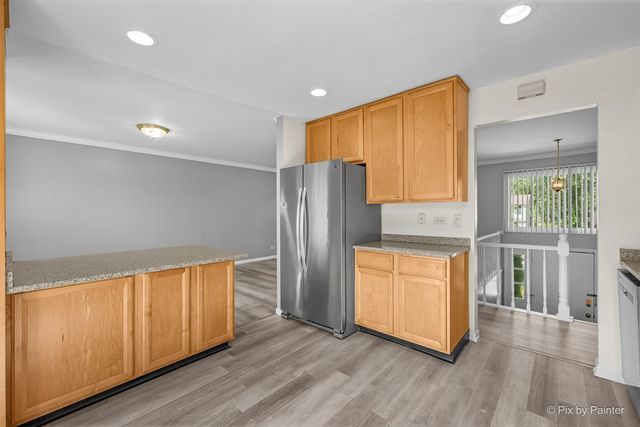 1485 Westbury Drive, Hoffman Estates, IL 60192