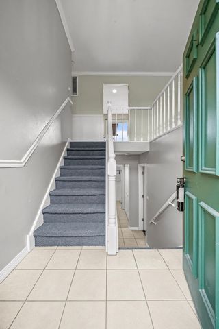 1485 Westbury Drive, Hoffman Estates, IL 60192