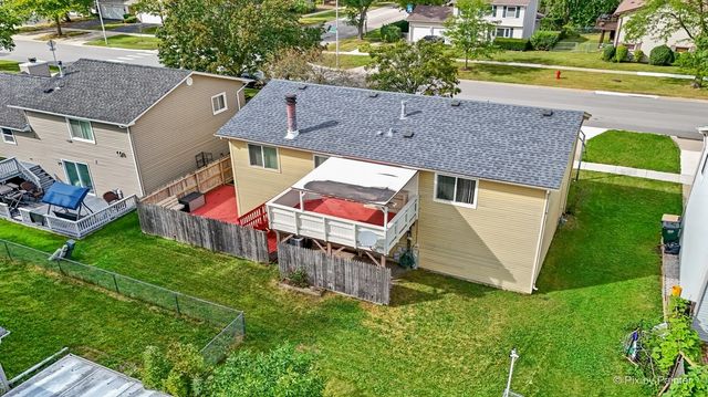 1485 Westbury Drive, Hoffman Estates, IL 60192