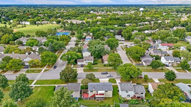 1485 Westbury Drive, Hoffman Estates, IL 60192