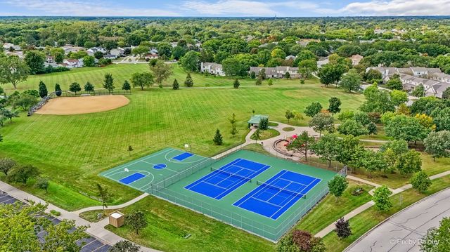 1485 Westbury Drive, Hoffman Estates, IL 60192