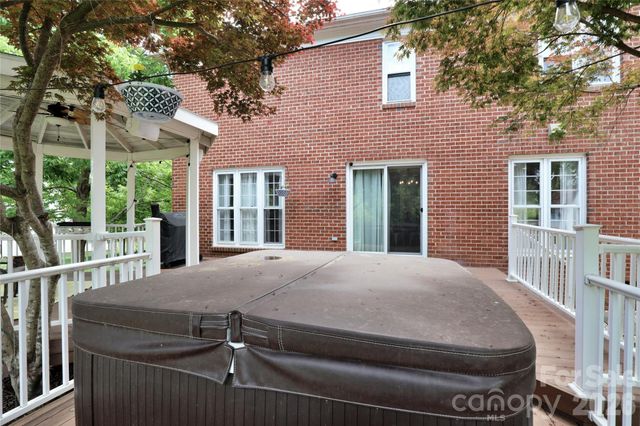 8810 Scarsdale Drive, Mint Hill, NC 28227