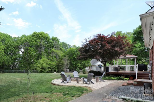 8810 Scarsdale Drive, Mint Hill, NC 28227