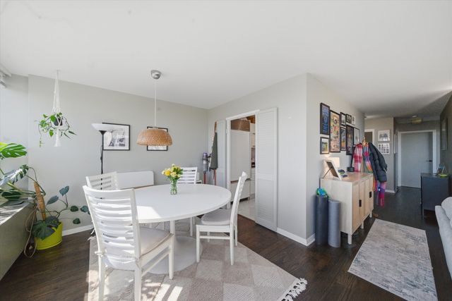 3550 N LAKE SHORE Drive 516, Chicago, IL 60657