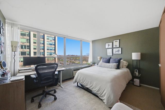 3550 N LAKE SHORE Drive 516, Chicago, IL 60657