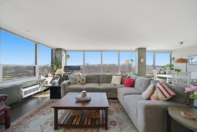 3550 N LAKE SHORE Drive 516, Chicago, IL 60657