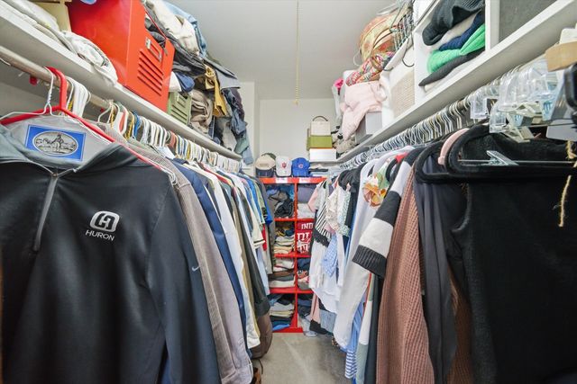 3550 N LAKE SHORE Drive 516, Chicago, IL 60657