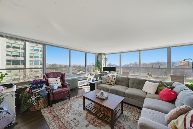 3550 N LAKE SHORE Drive 516, Chicago, IL 60657