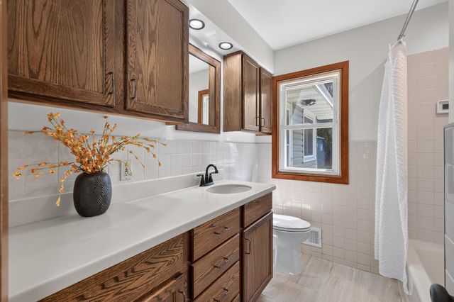 4763 Chatham Road NE, Columbia Heights, MN 55421
