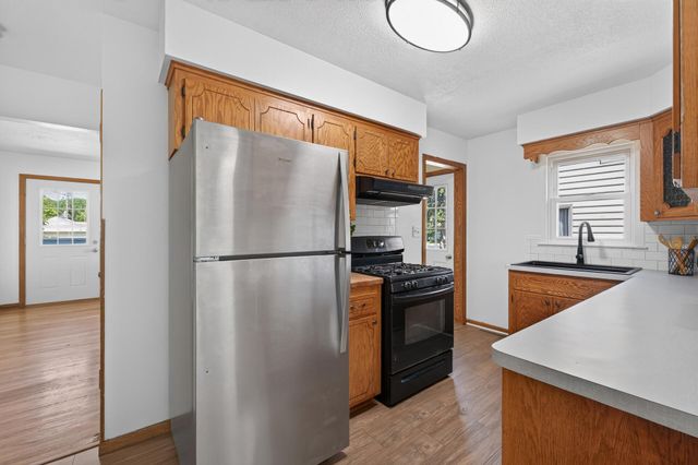 4763 Chatham Road NE, Columbia Heights, MN 55421