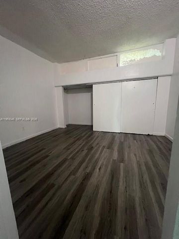 740 NW 45th Ave T11, Miami, FL 33126