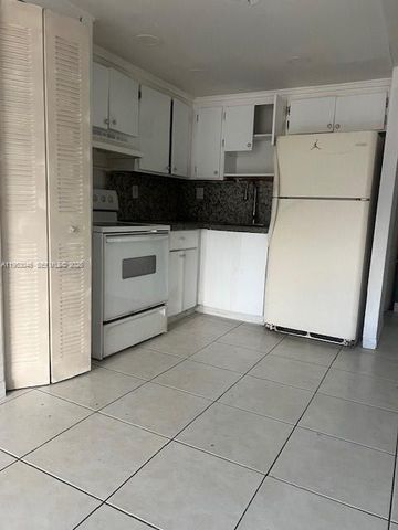 740 NW 45th Ave T11, Miami, FL 33126