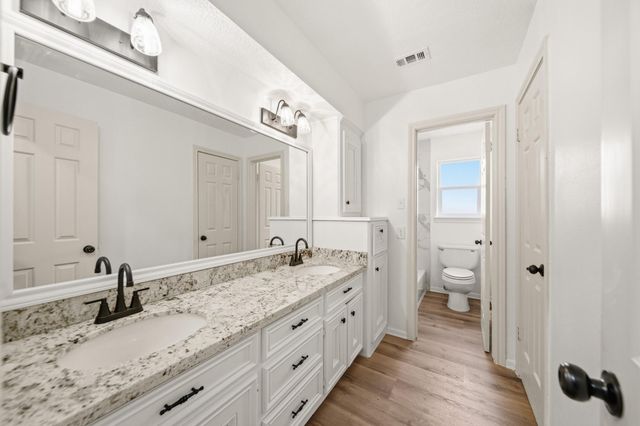 11410 Galbreath Drive, Houston, TX 77066