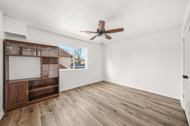 11410 Galbreath Drive, Houston, TX 77066