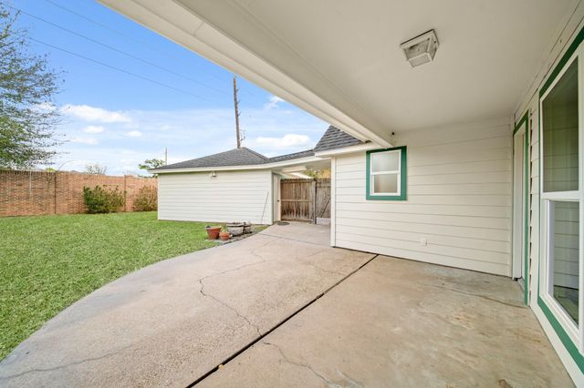 11410 Galbreath Drive, Houston, TX 77066