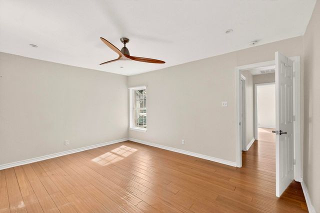 109 Appian Way, Dallas, TX 75216