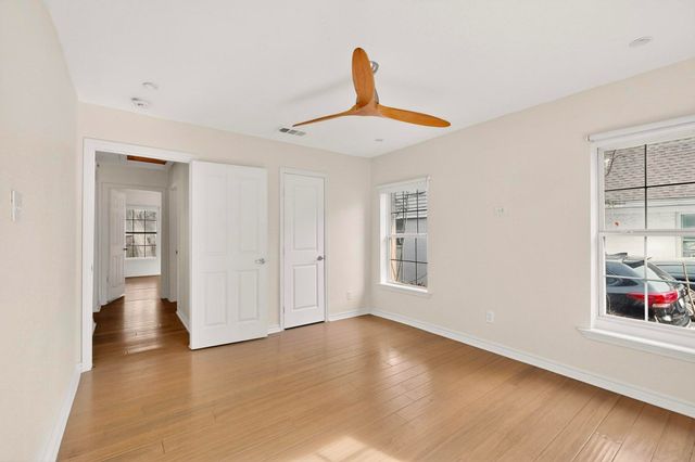 109 Appian Way, Dallas, TX 75216