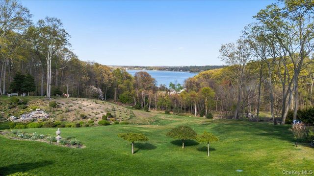 233 Cleft Road, Mill Neck, NY 11765