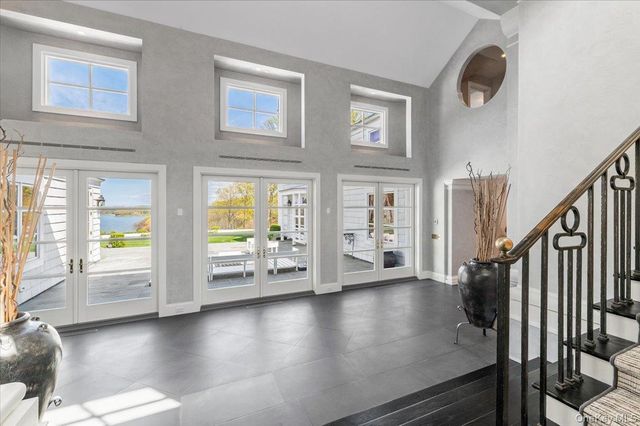 233 Cleft Road, Mill Neck, NY 11765