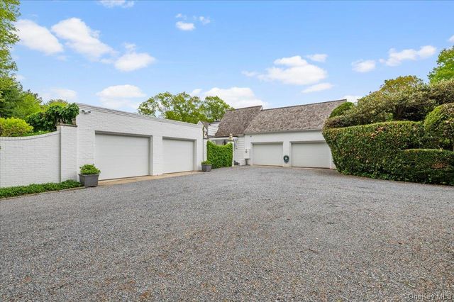233 Cleft Road, Mill Neck, NY 11765