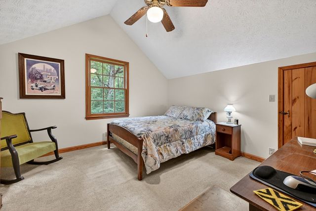 221 Shade Tree Lane, Mineral Bluff, GA 30559