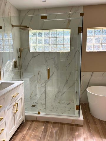 3537 SW 24th Ln, Delray Beach, FL 33445