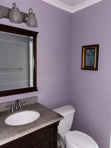 3537 SW 24th Ln, Delray Beach, FL 33445