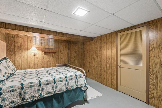 241 E 1st Street, Waconia, MN 55387