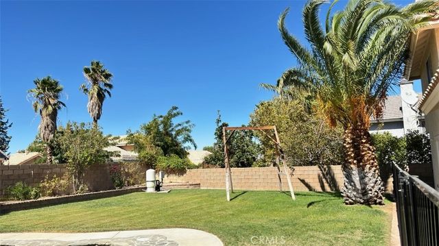 41509 51st W, Quartz Hill, CA 93536
